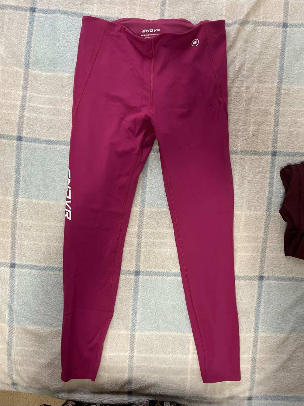 Magenta High-Rise Performance Leggings